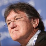 NAB chief economist Alan Oster says consumers have grown more anxious about their finances and their chances of holding on to their jobs