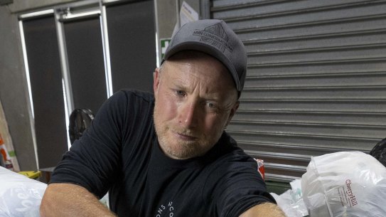 Mark van Haandel collects soft plastics from his local community and has it recycled with his construction waste.