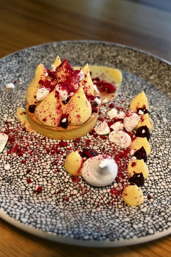 Lemon tart.