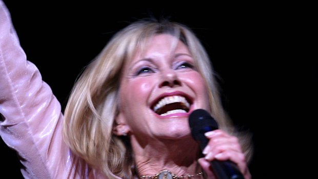 Olivia Newton-John performs in 2003