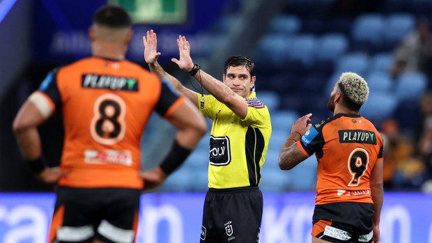 Wests Tigers captain Api Koroisau is sent to the sin-bin.