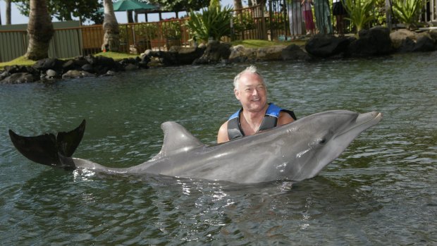 Director Brian Trenchard-Smith and Flipper.
