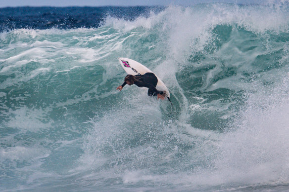 ‘Occy’ winds back the clock at age 57 as Bells Beach fires.