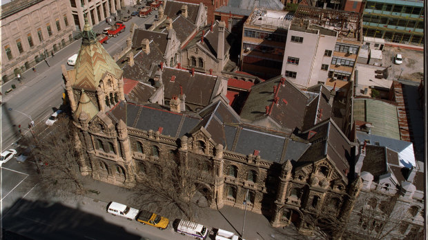 A rabbit's warren: The Russell Street complex which housed the magistrates' court in 1979.