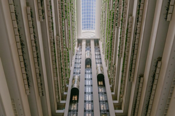 The hotel, discovery from the Architect harry seidder, open in 1987.