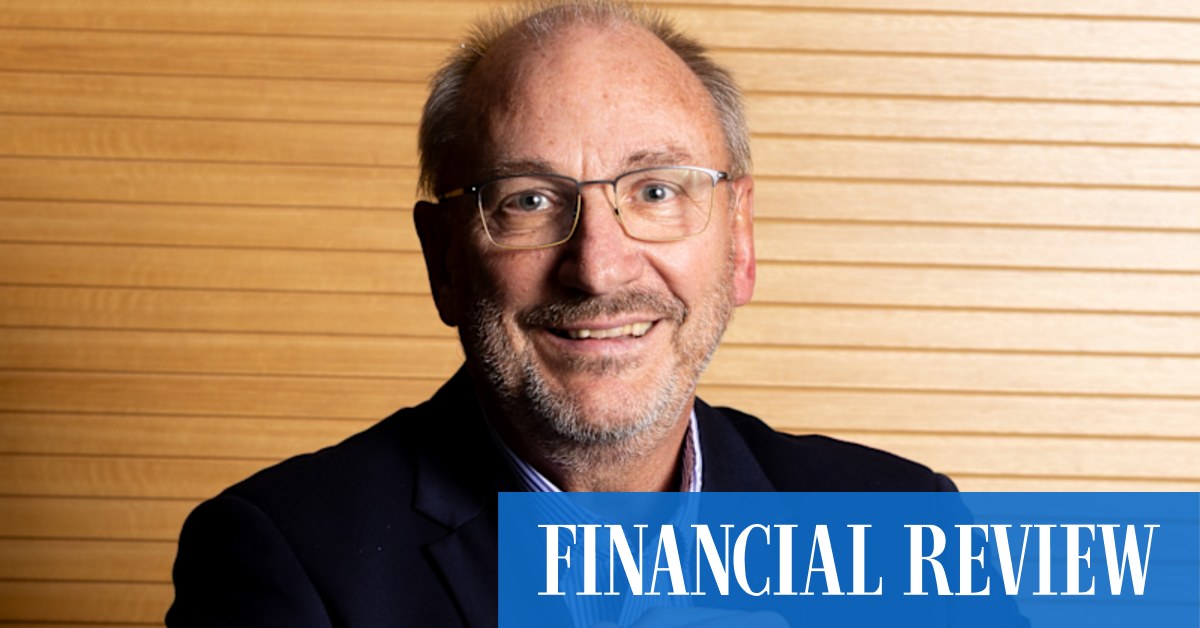 afr.com - Sally Patten, Ayesha de Kretser - Qantas chair John Mullen could quit Treasury Wine over workload worry