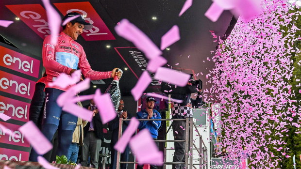 Ecuador's Richard Carapaz kept his hold on the pink jersey after the 17th stage of the Giro d'Italia.