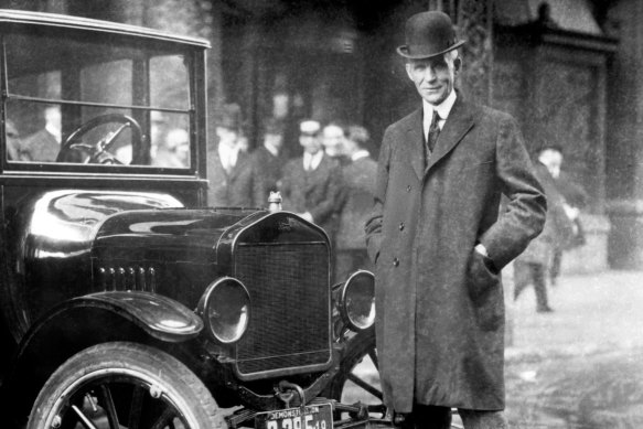How did Jeff Bezos get so successful and rich? Looking at Henry Ford can explain that story.