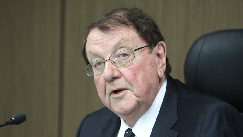 Integrity watchdog urges WA premier to drop bill allowing ministers to rewrite laws