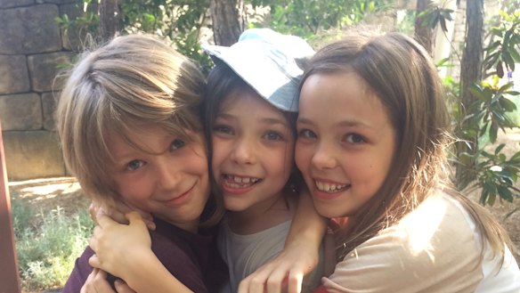 Three Aussie kids abroad.
