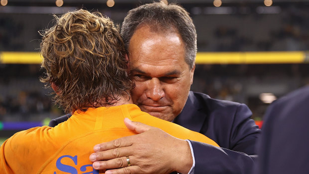 Dave Rennie congratulates skipper Michael Hooper after the match.