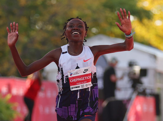 Chepngetich crosses the finish line in Chicago.