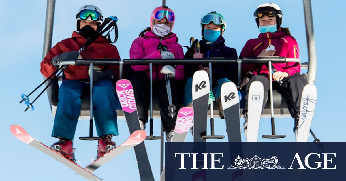 Coronavirus pandemic: hundreds of British skiers flee Switzerland to avoid quarantine - Vimarsana News