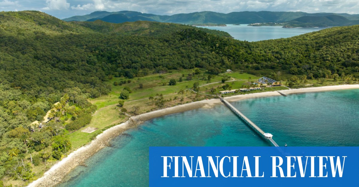China Capital hopes to sell Whitsunday's South Molle Island for over $30m - Vimarsana News