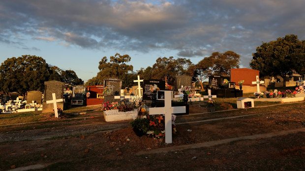Graves at Mount Gravatt Cemetery have been flooded.