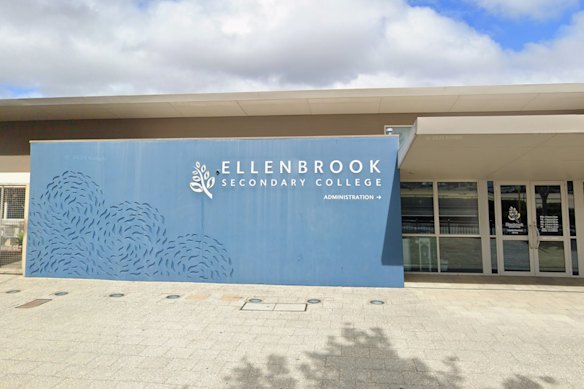 Universidad secundaria Ellenbrook.