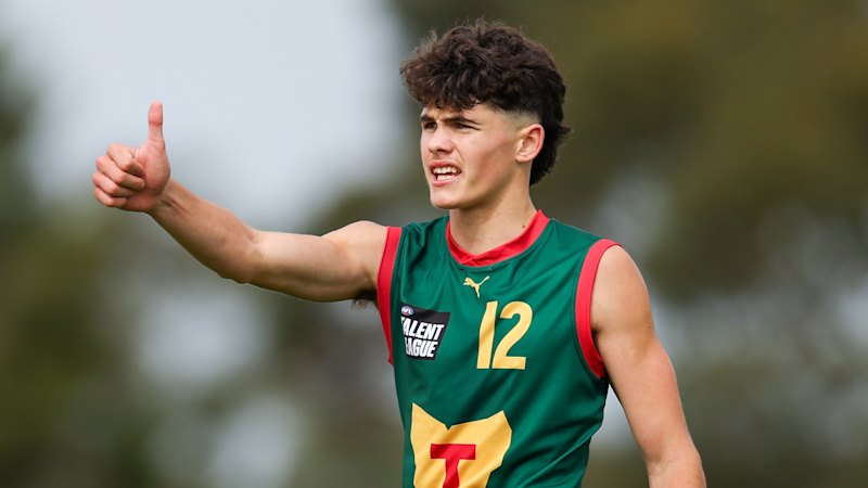New Devil dodges draft: Tasmania’s homegrown hope commits to Apple Isle club