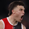 Cats stunned by St Kilda’s ‘Harlem Globetrotters’; Houston’s heavy bump sparks tempers in Showdown