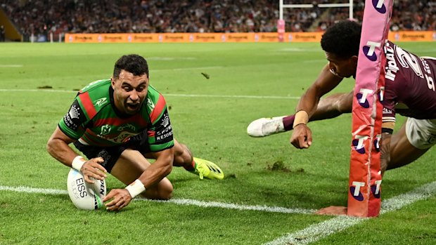 Alex Johnston scores for the Rabbitohs.