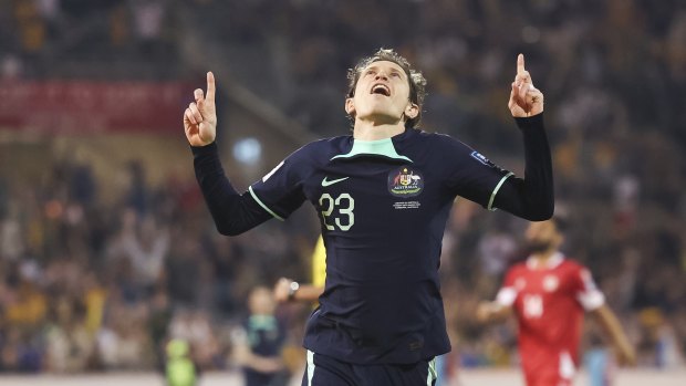 As it happened: Goodwin leads Socceroos to 5-0 victory against Lebanon and into final round World Cup qualifiers