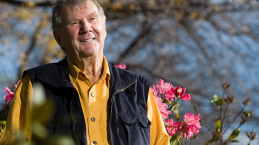Peter Cundall hosted Gardening Australia until 2009.