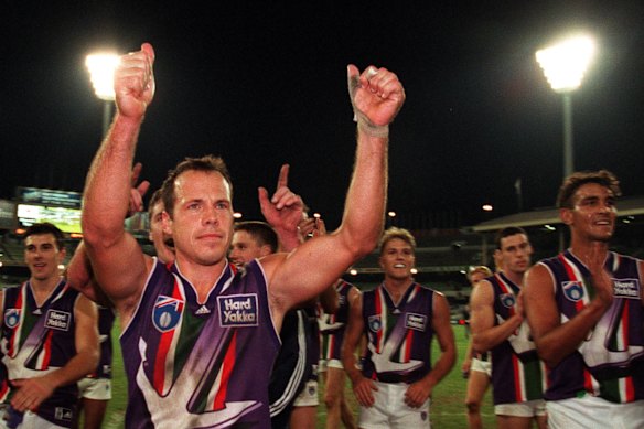 Jogadores do Fremantle Dockers em 1999.