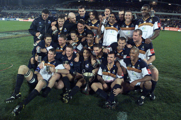 The Brumbies after winning the 2001 Super Rugby title.