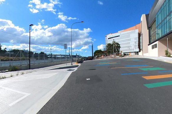 A ramp obscured by a high kerb at Kent Street, Dutton Park.