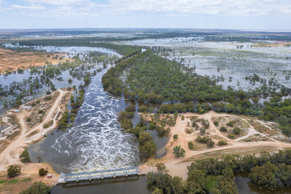 Menindee is facing record-breaking flood levels on Saturday.