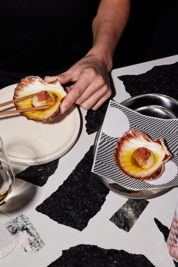 Hokkaido scallop with café de Nippon butter and native finger lime.