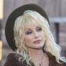 Dolly Parton plays a honky-tonk bar owner in one episode of Dolly Parton's Heartstrings.
