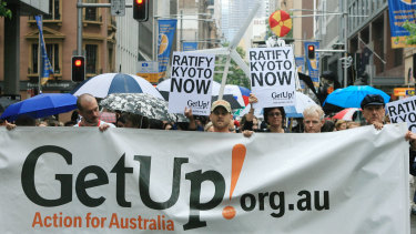 Scott Morrison wants to "revisit" a ruling by the Australian Electoral Commission that GetUp is an independent entity.