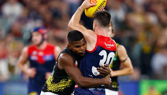 Maurice Rioli was fortunate to get away with this tackle on Alex Neal-Bullen.