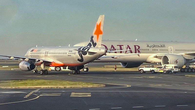 I’ve flown planes into Sydney more than 1000 times. Here’s what I think should happen to avoid near-misses