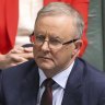 Opposition Leader Anthony Albanese is facing concerns within his party about how to win over blue collar voters.