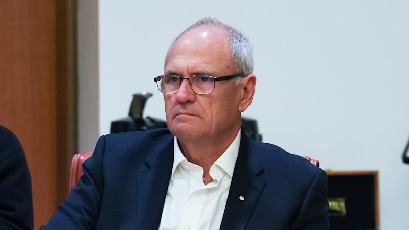 Environmental reforms will fail to protect reef, ex-Treasury boss warns