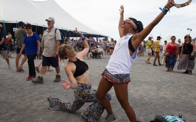 Queenslanders banned from day one of Byron Bay Bluesfest