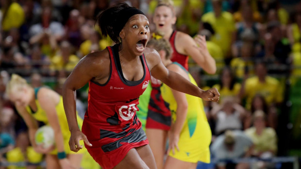Eboni Usoro-Brown's England claim gold at the Commonwealth Games.