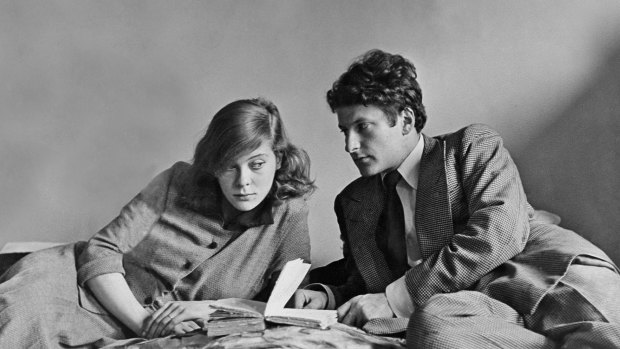 The young Lucian Freud with his second wife, Lady Caroline Blackwood, in Paris in 1949.