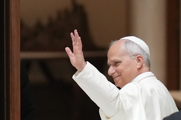 O Papa Leão XIV lamentou a deterioração das relações entre os EUA e o Canadá depois de ter sido questionado por um bispo canadiano.