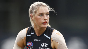 AFLW: Channel Seven AFL under fire for removing photo of ...