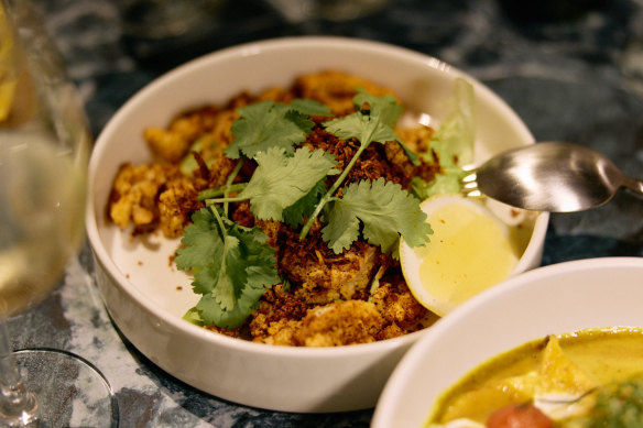 Fried calamari with tom yum spice, chilli, coriander and lemon.