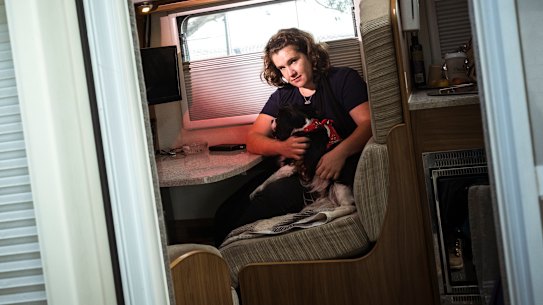 Diana McLaren and her rescue dog Bongo travelled to Melbourne in a campervan to look for a rental.