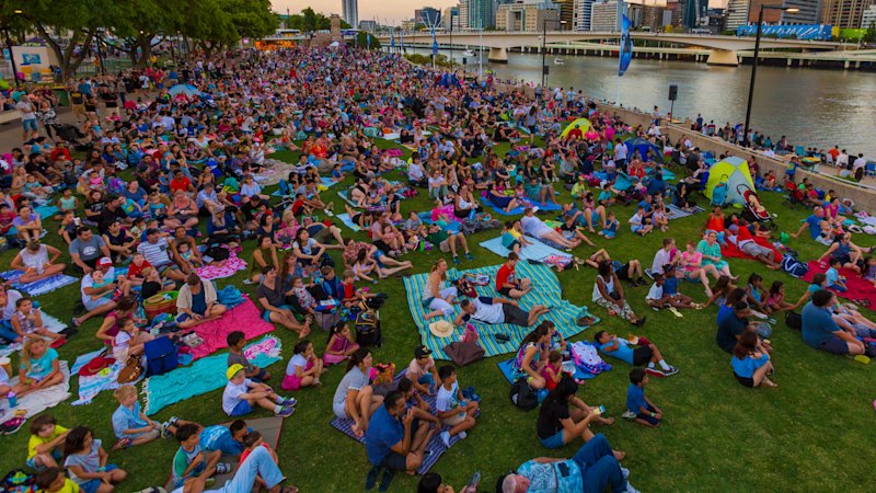 Police ramp up Brisbane NYE security following Bondi shooting