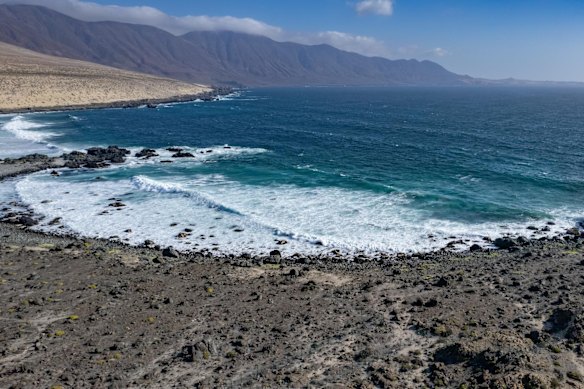 Hot Chili has received registrations for its Costa Fuego copper-gold project and its Huasco Water project on Chile’s coastal range. The water project will involve drawing seawater from an intake near the coastal port of Huasco.