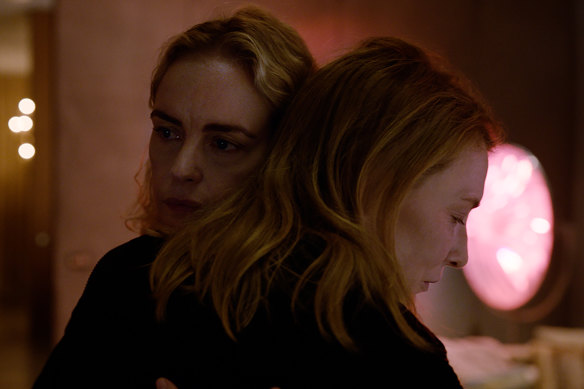 Nina Hoss and Cate Blanchett in Tar.