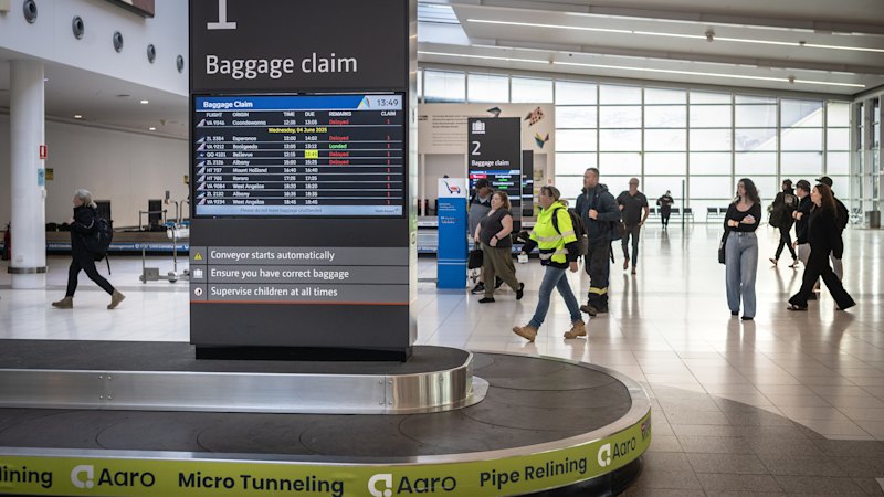 Perth Airport braces for record Christmas travel rush