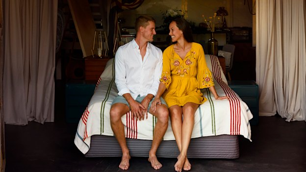 “Most couples will hit snags in their relationship at some point,” says clinical psychologist and couples therapist Helen Robertson. 