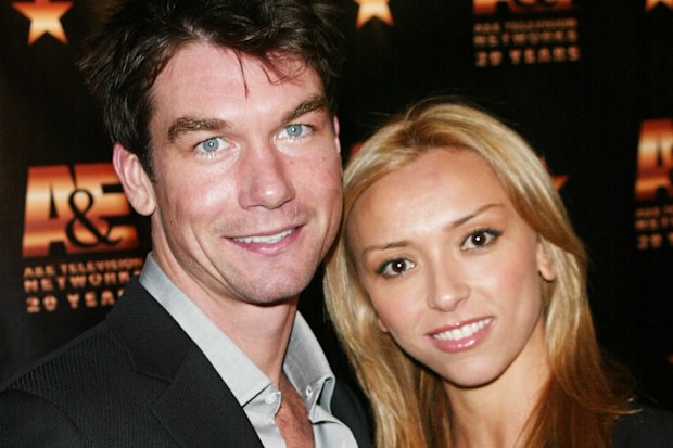 Actor Jerry O’Connell and fiance Giuliana DePandi arrive at A & E Television Networks’ 20th anniversary celebration at the Mandarin Oriental Hotel January 27, 2004 in New York City.