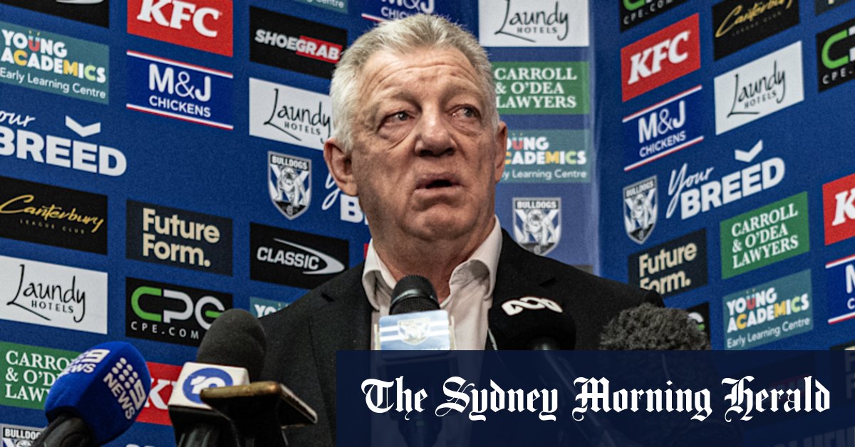 Canterbury Bulldogs general manager Phil Gould hospitalised to undergo heart tests